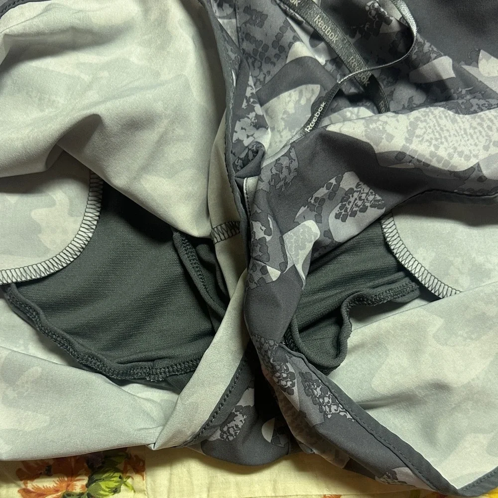 Reebok stylish camo